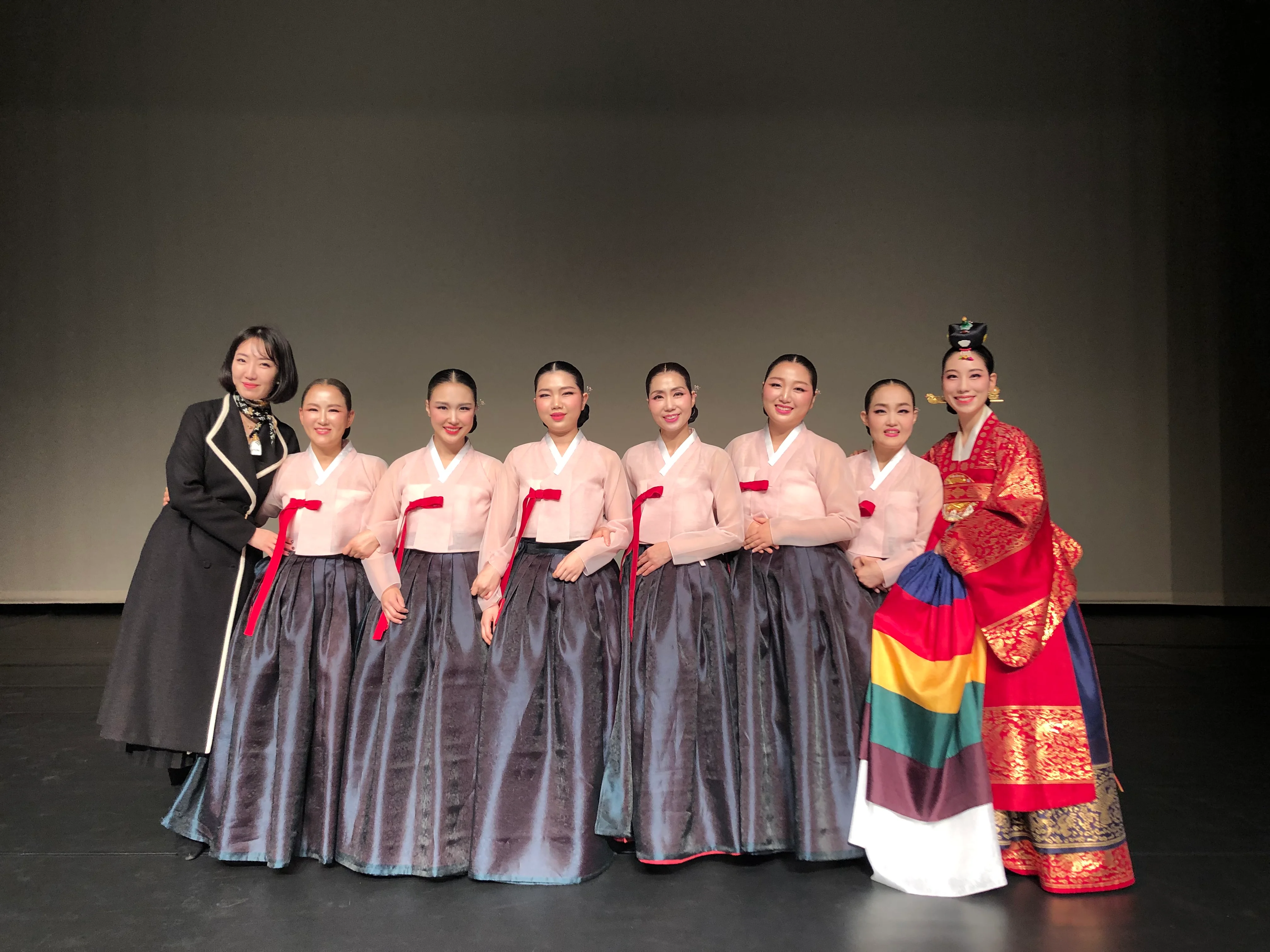 성인 작품반 한국무용